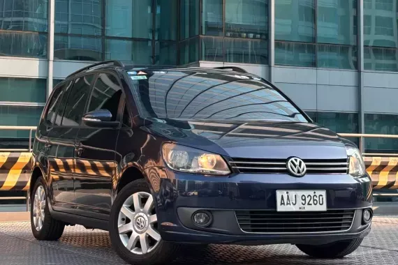 Volkswagen Touran 2014 photo 2