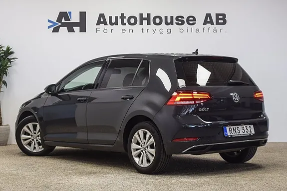 Volkswagen Golf 2019 photo 2