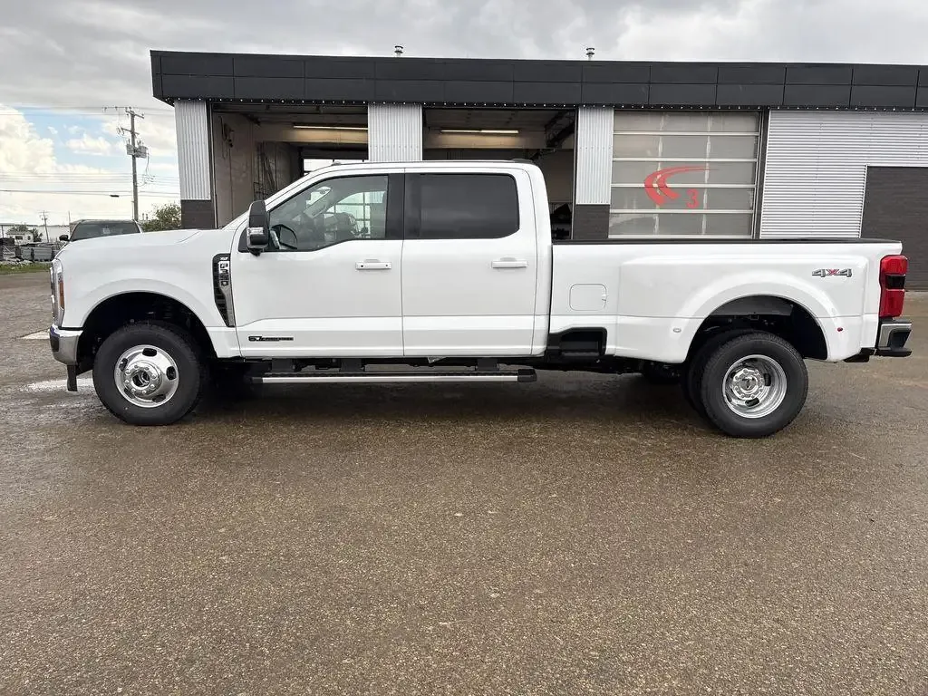 Ford F 350 2026 photo 4