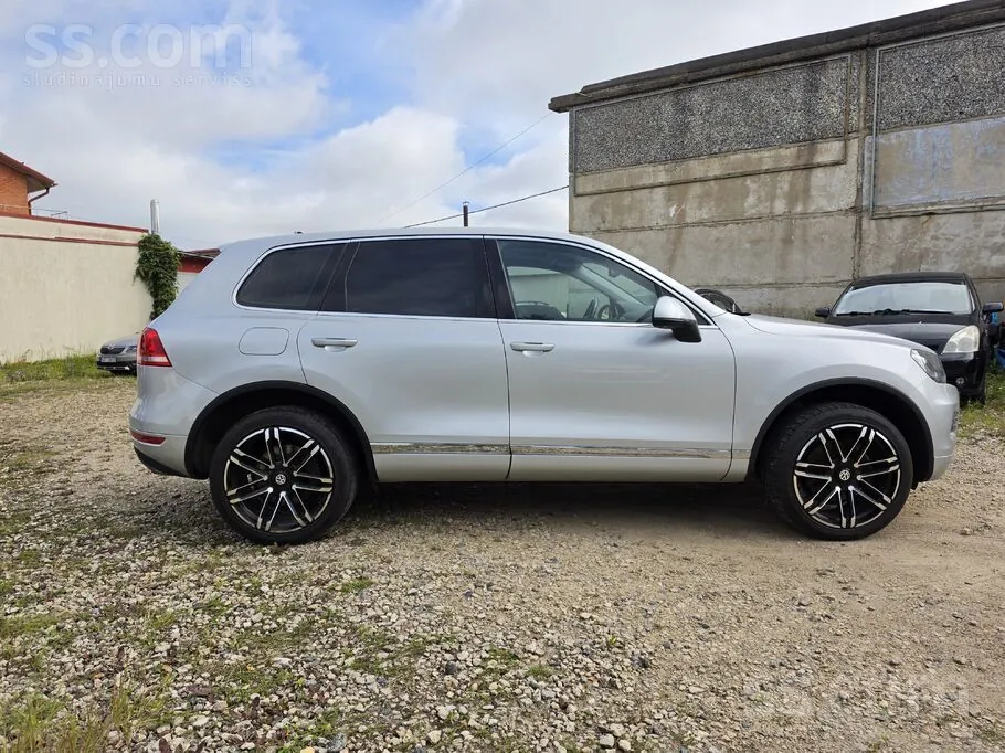Volkswagen Touareg 2014 photo 2