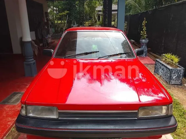 Toyota Carina 1986 photo 2