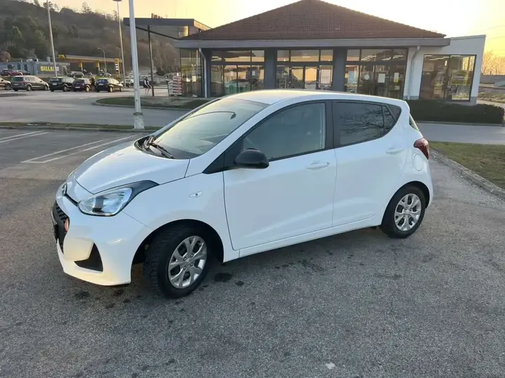 Hyundai I10 2020 photo 2