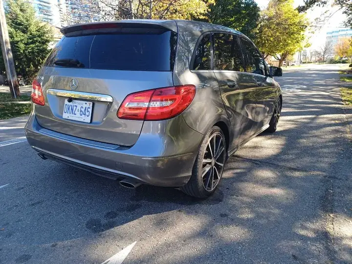 Mercedes-Benz B-Class 2014 photo 3