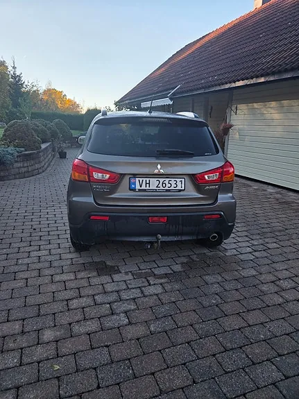 Mitsubishi Asx 2011 photo 4