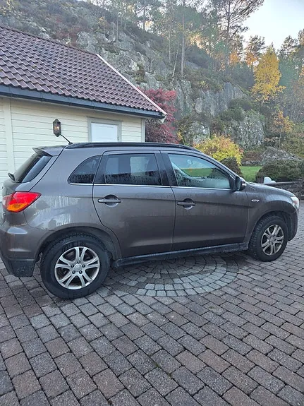 Mitsubishi Asx 2011 photo 5