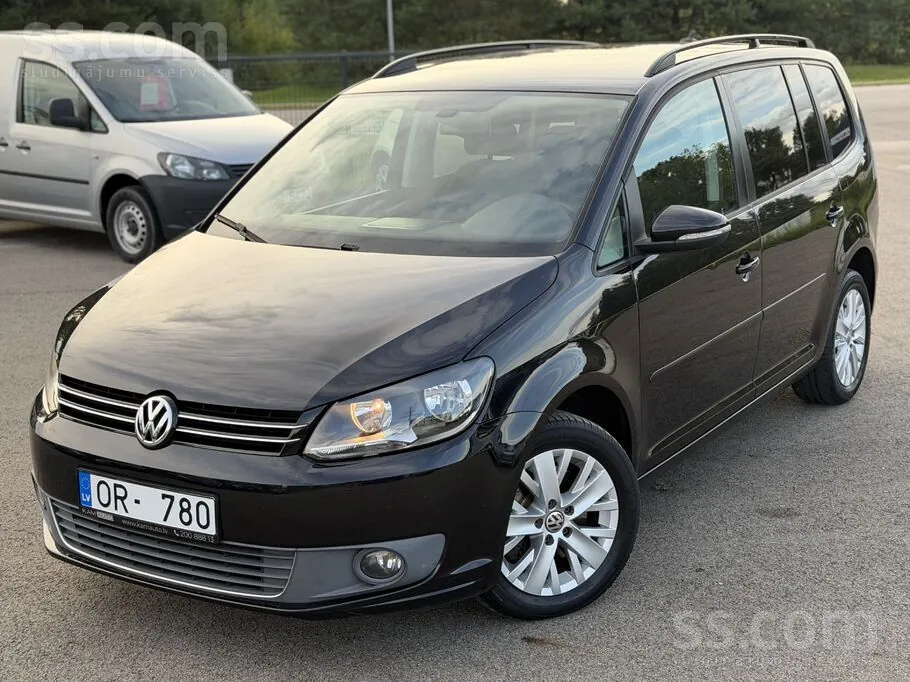 Volkswagen Touran 2010 photo 3