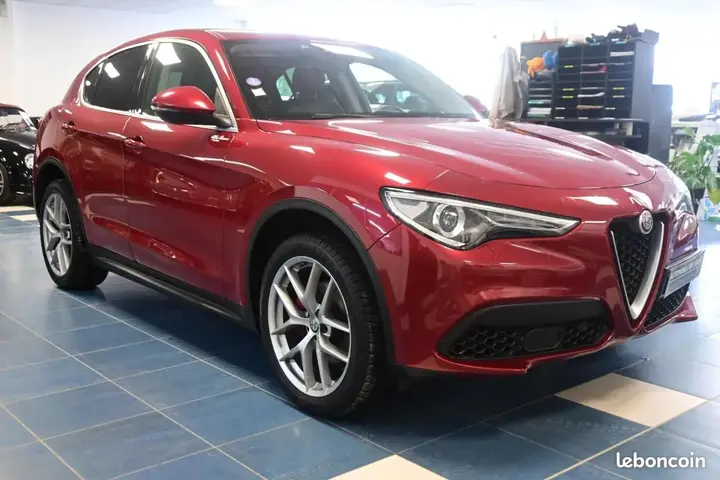 Alfa Romeo Stelvio 2017 photo 3