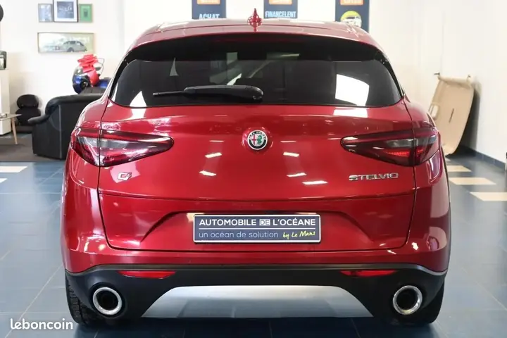 Alfa Romeo Stelvio 2017 photo 5