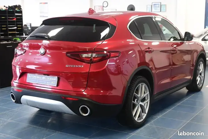 Alfa Romeo Stelvio 2017 photo 4