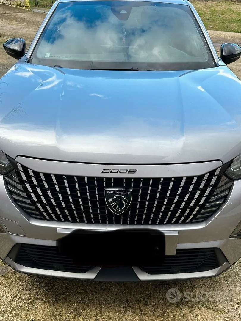 Peugeot 2008 2023 photo 4
