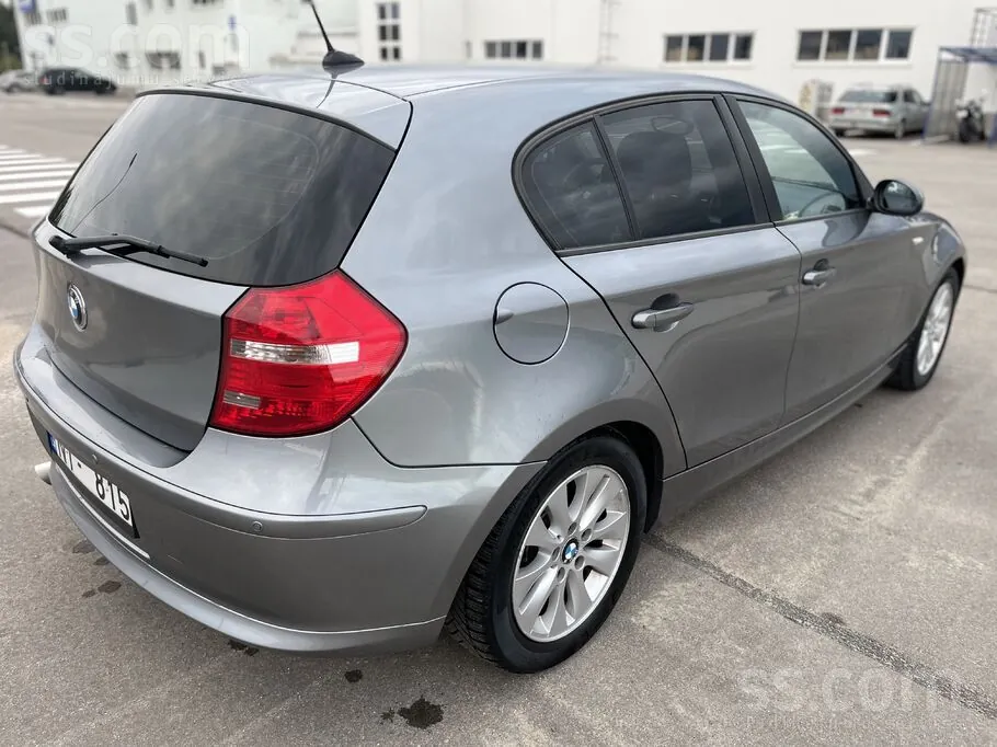 BMW 116D 2010 photo 5