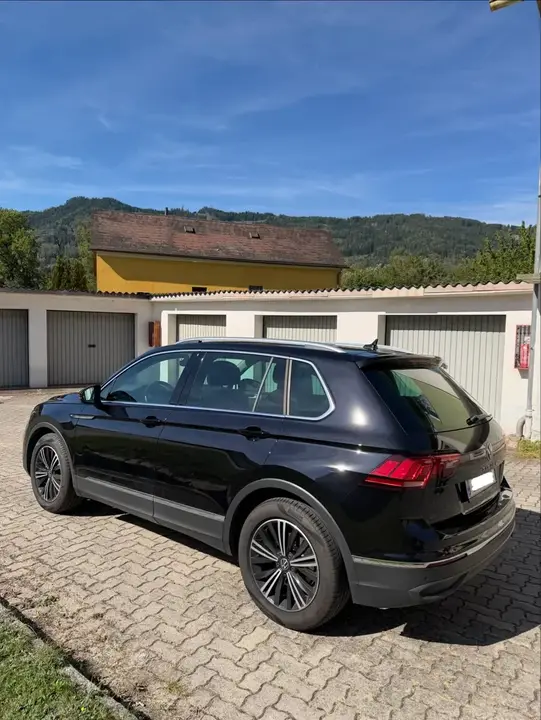 Volkswagen Tiguan 2022 photo 3