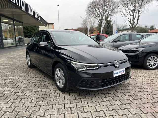 Volkswagen Golf 2024 photo 3
