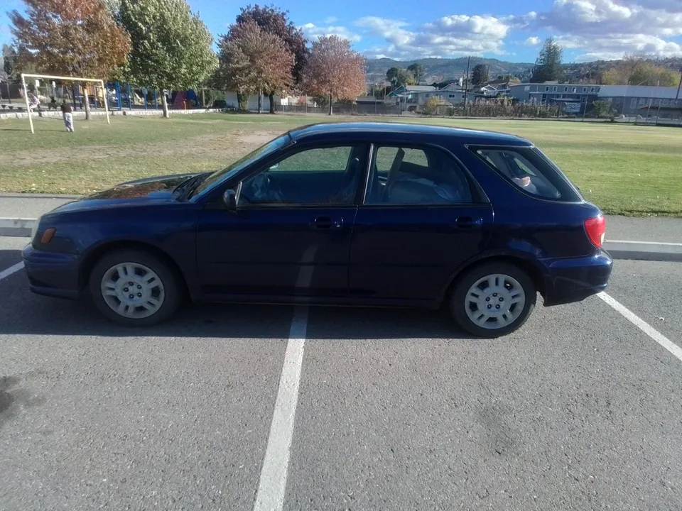 Subaru Impreza 2002 photo 2