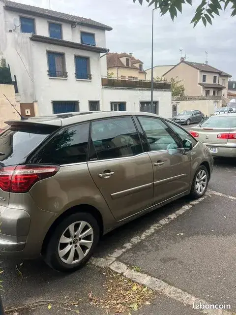 Citroen C4 Picasso 2012 photo 3