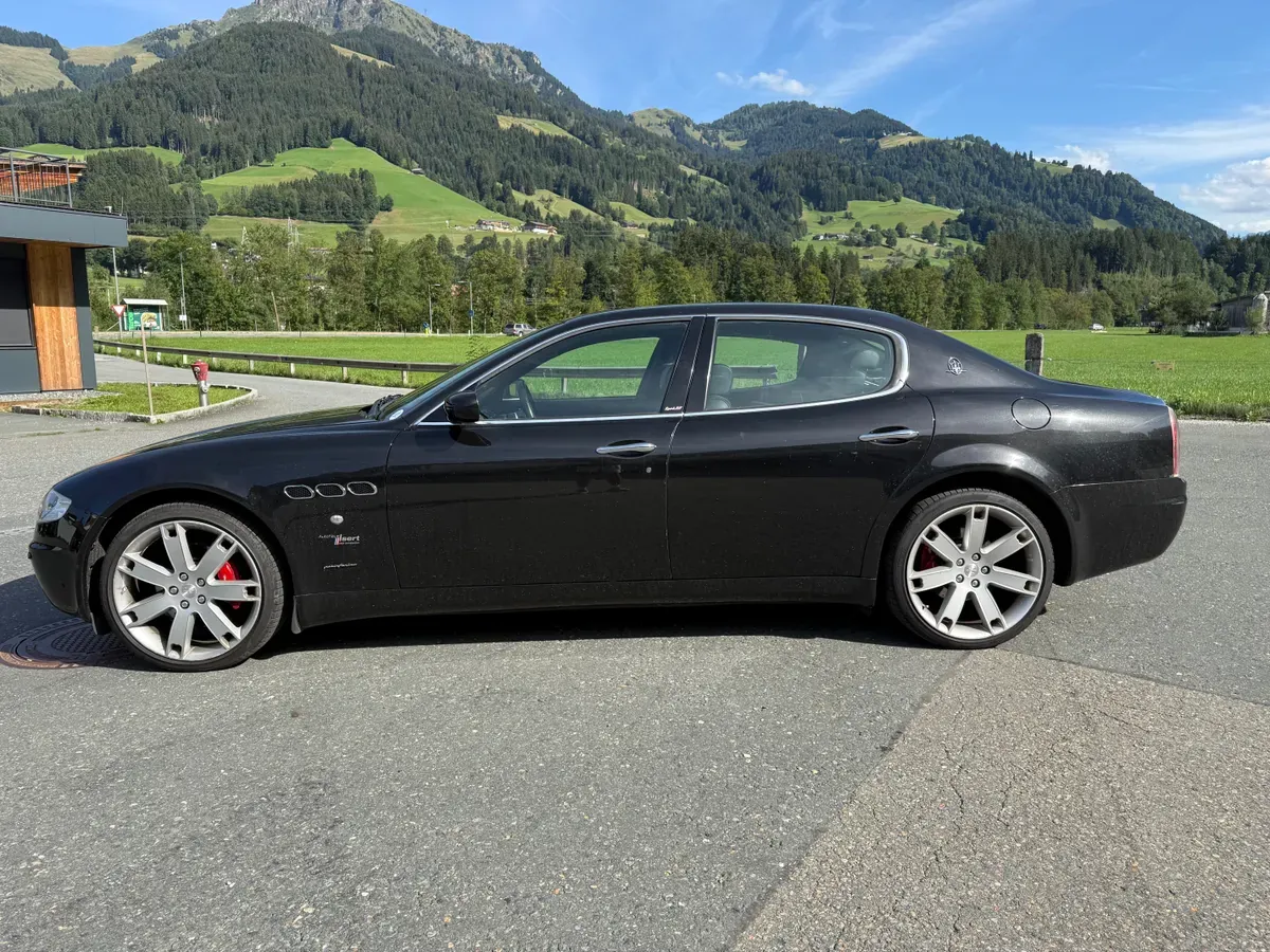 Maserati Quattroporte 2006 photo 3