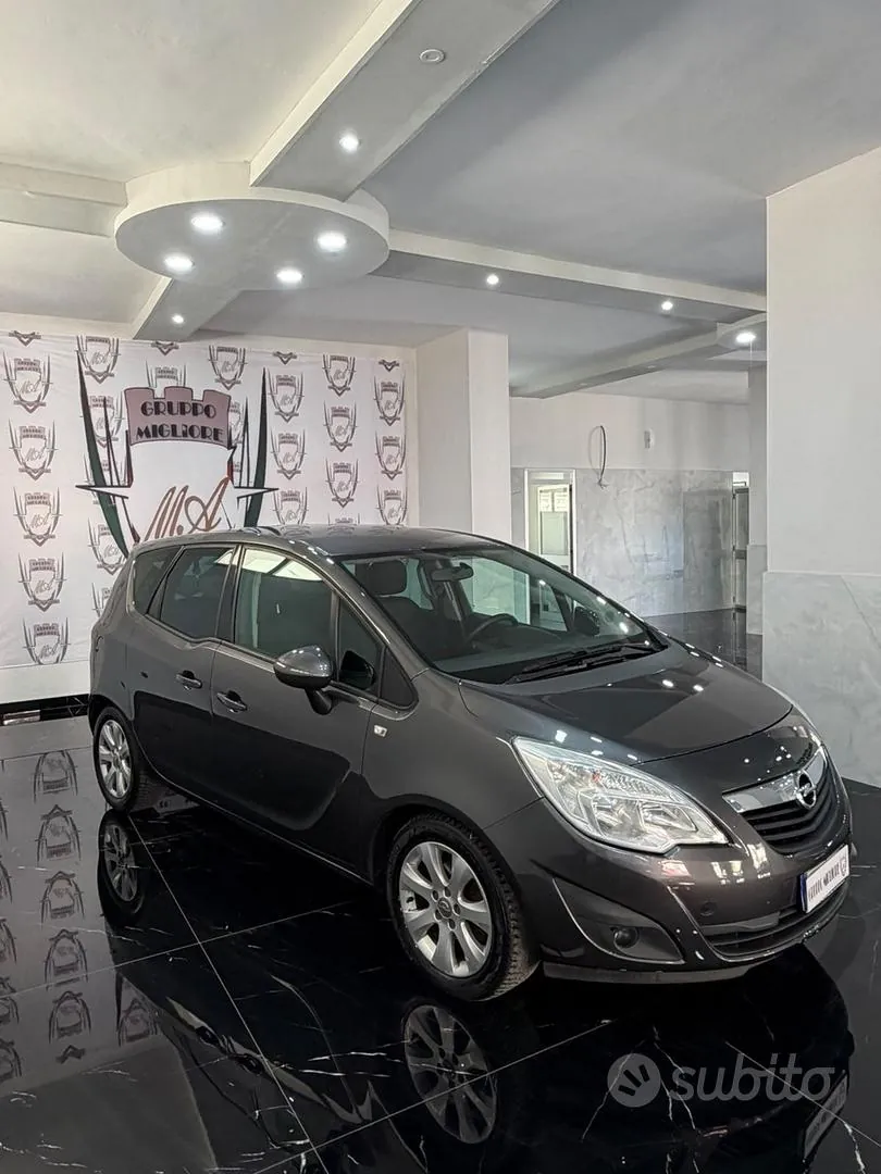 Opel Meriva 2011 photo 2