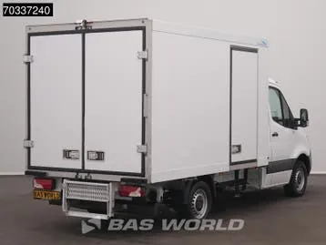 Mercedes-Benz Sprinter 2022 photo 2