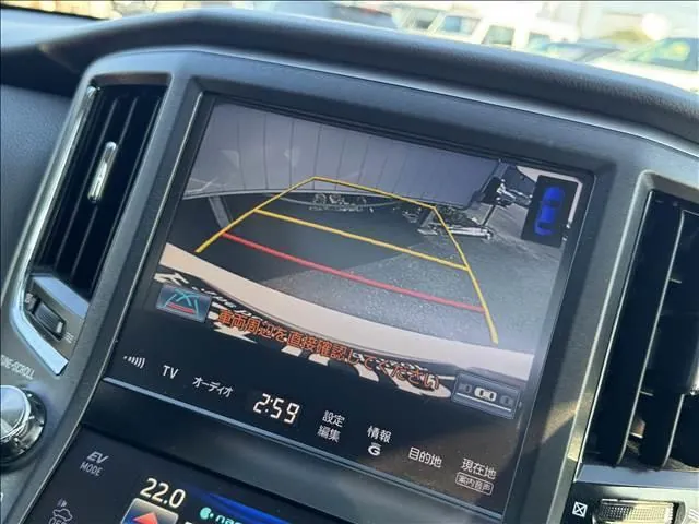 Toyota Crown 2013 photo 4
