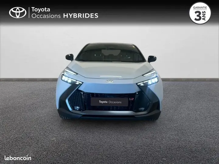 Toyota C-Hr 2025 photo 5