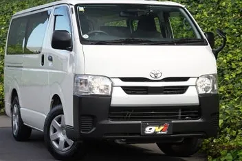 Toyota Hiace 2020 photo 4