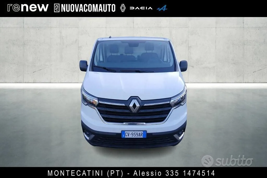 Renault Trafic 2024 photo 2