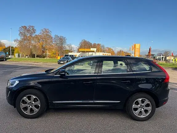 Volvo Xc60 2016 photo 2