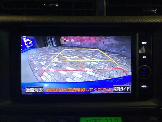 Toyota Aqua 2013 photo 4