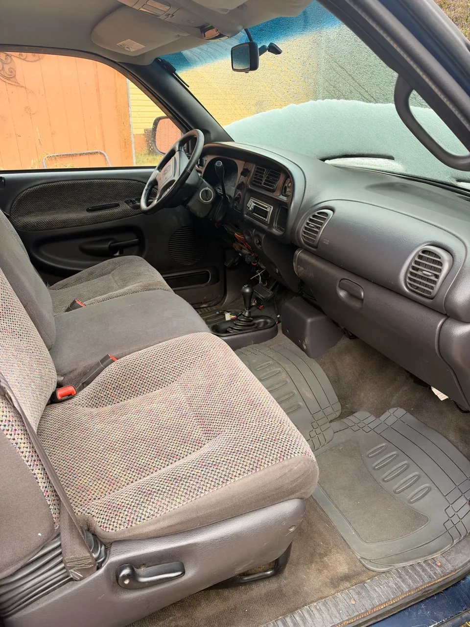 Dodge Ram 1500 2000 photo 4