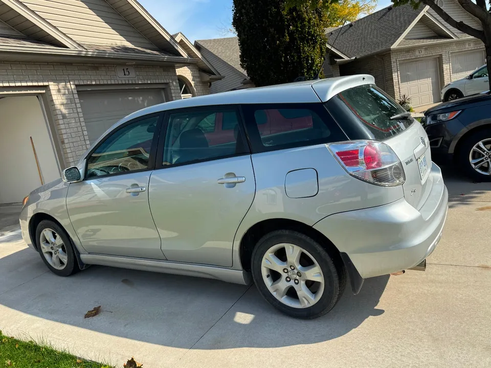 Toyota Matrix 2005 photo 4