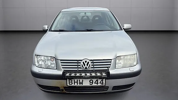 Volkswagen Bora 2000 photo 2