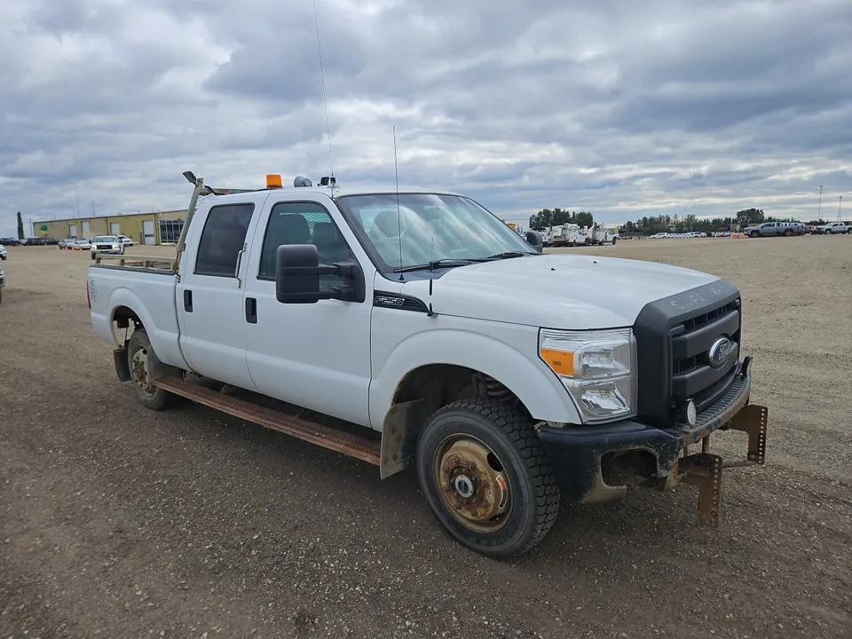 Ford F-250 Super Duty 2011 photo 2
