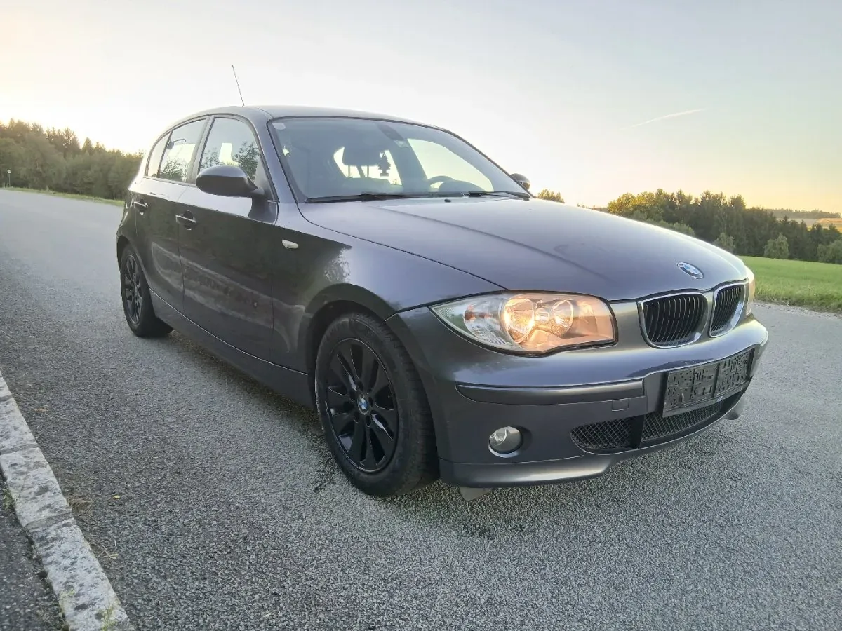 BMW 1 Series 2006 photo 2