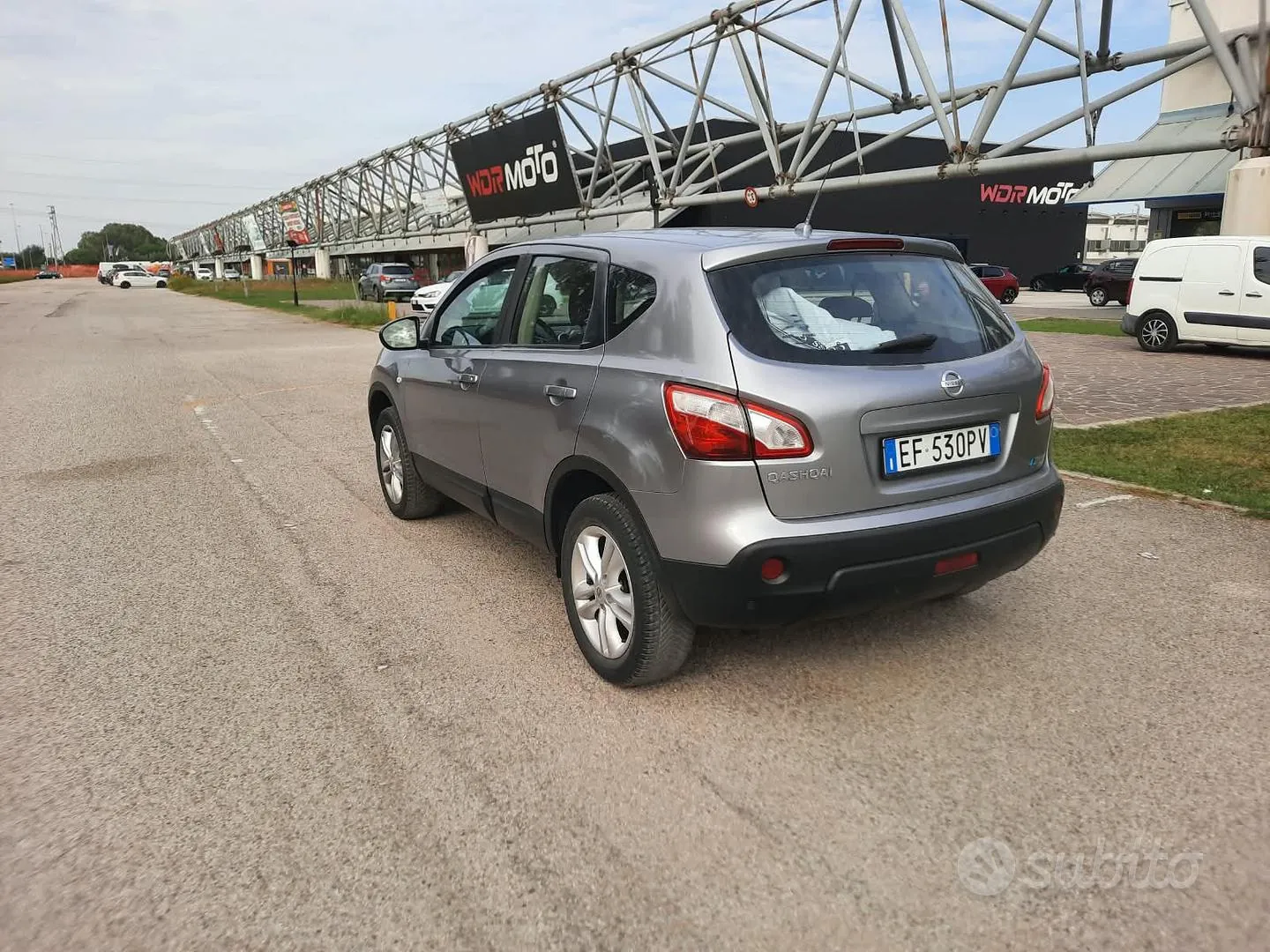 Nissan Qashqai 2011 photo 3