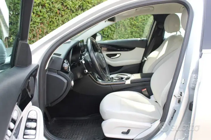 Mercedes-Benz C 220 D 2017 photo 4