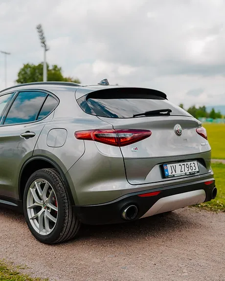 Alfa Romeo Stelvio 2018 photo 3