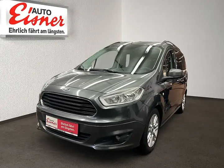 Ford Tourneo Courier 2016 photo 2