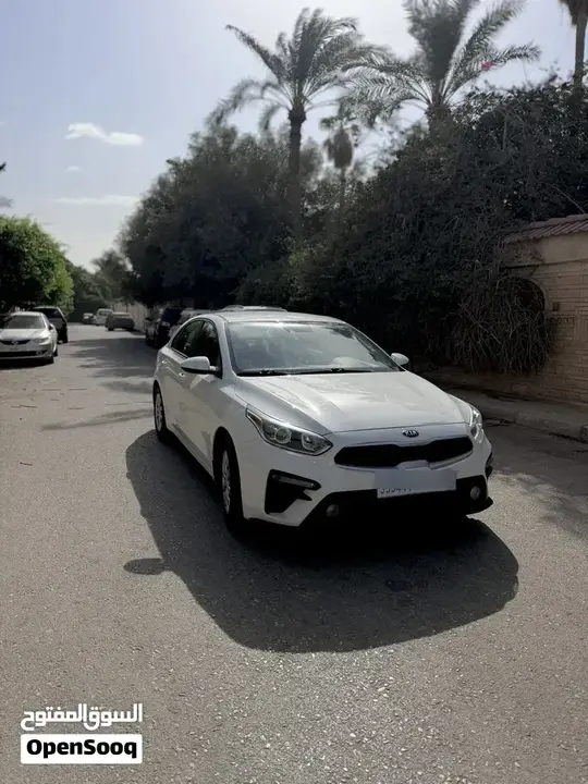 Kia Forte 2020 photo 2