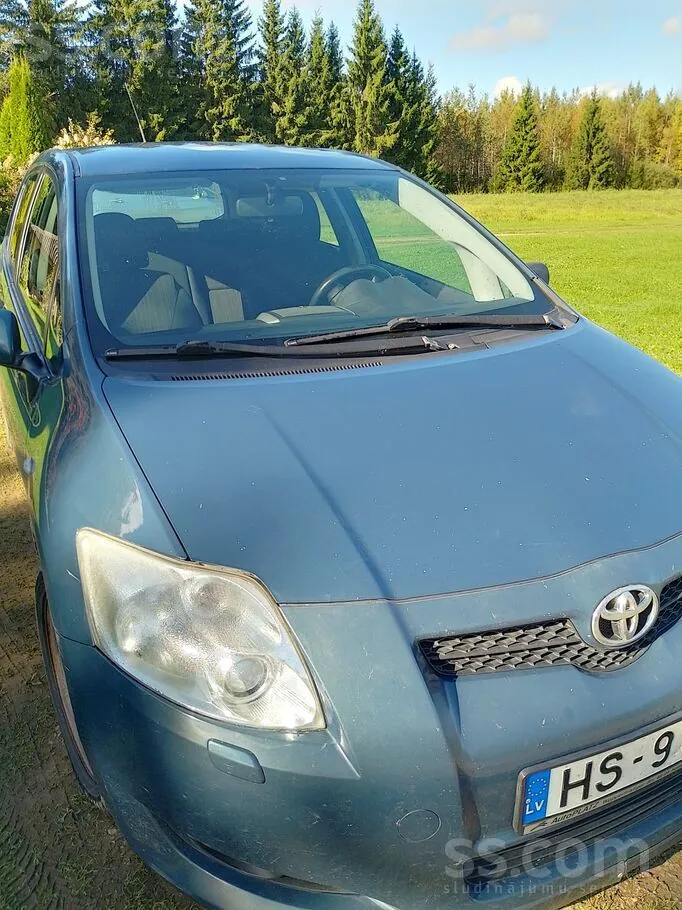 Toyota Auris