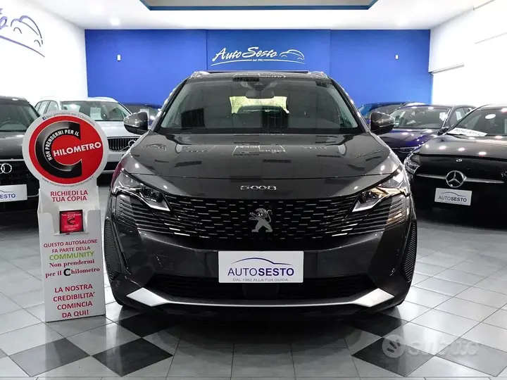 Peugeot 5008
