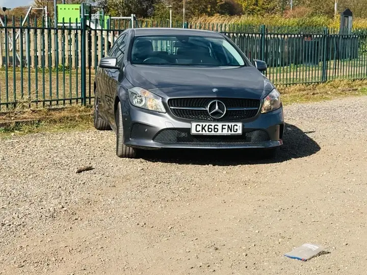 Mercedes-Benz A-Class 2016 photo 2