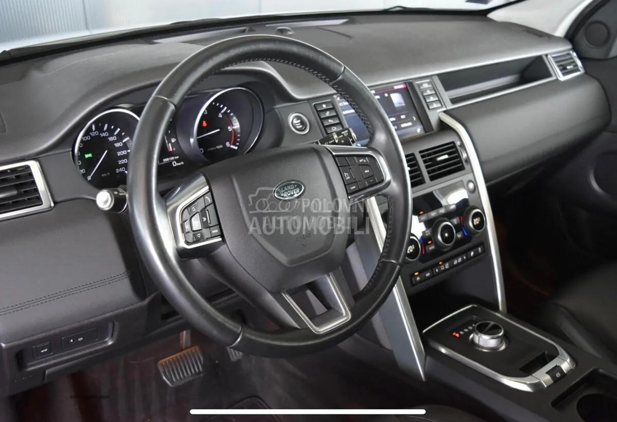 Land Rover Discovery Sport 2016 photo 4