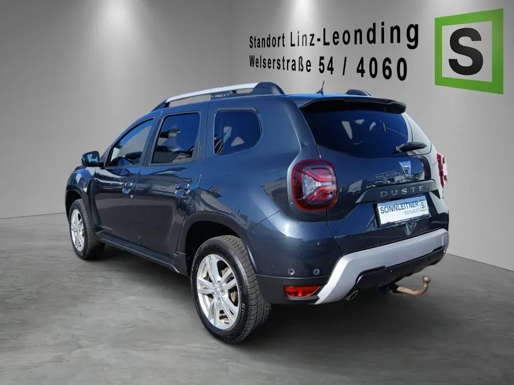 Dacia Duster 2022 photo 2