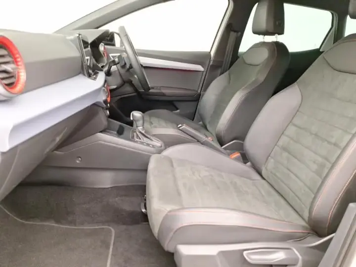 Seat Ibiza 2023 photo 5