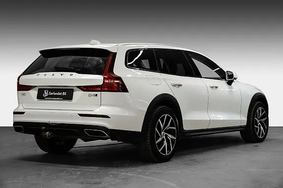 Volvo V60 Cross Country 2020 photo 5