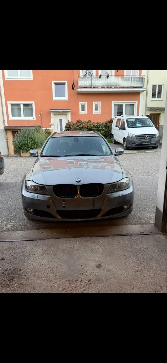 BMW 3Er Reihe 2011 photo 3