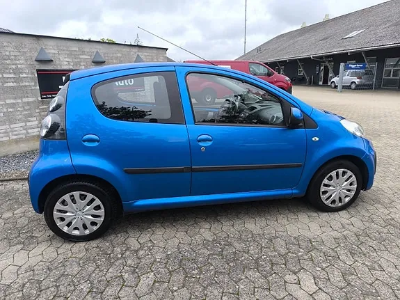 Citroen C1 2013 photo 5