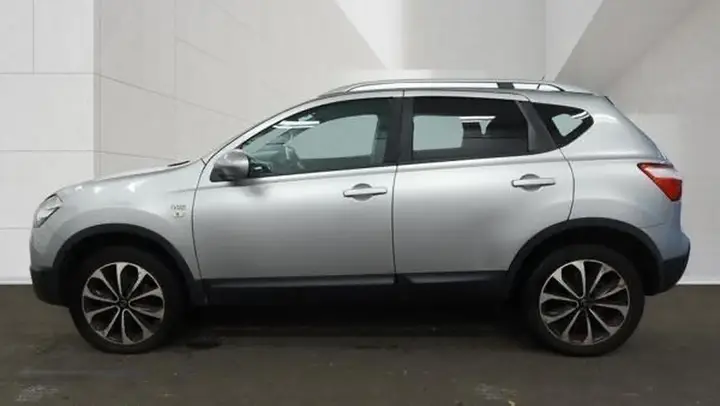 Nissan Qashqai 2011 photo 3