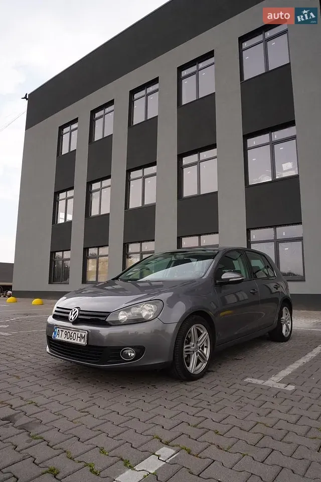 Volkswagen Golf 2011 photo 3