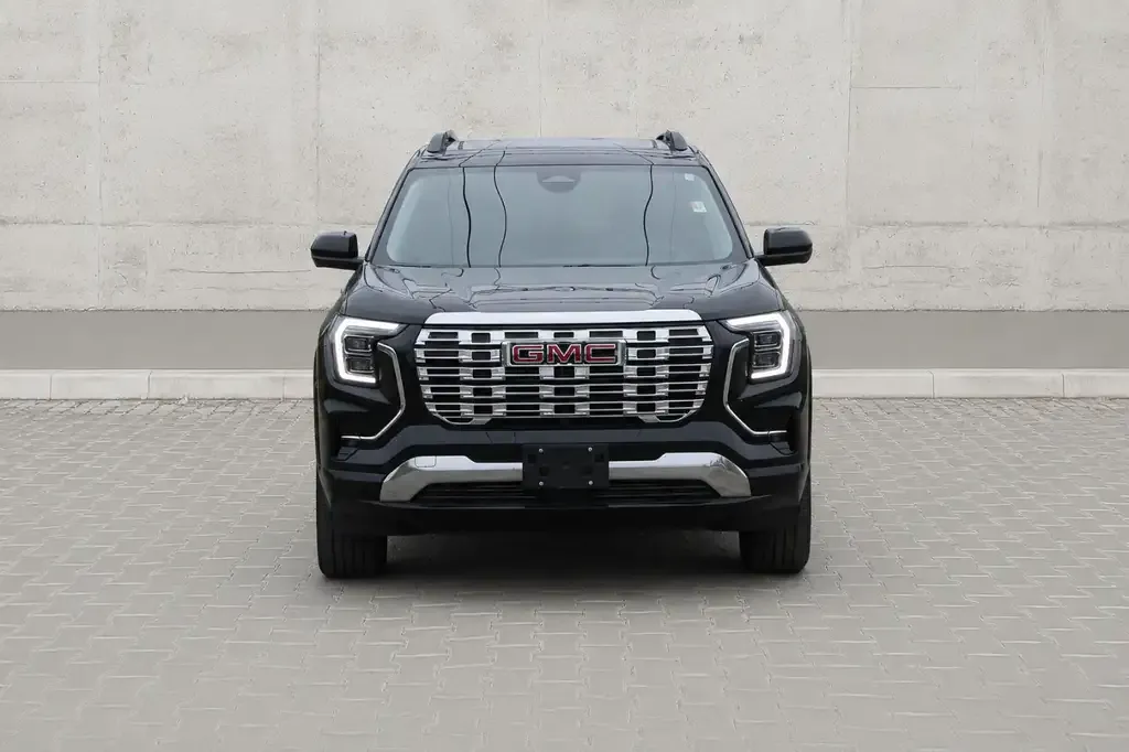 GMC Terrain 2026 photo 2